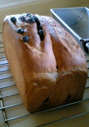 ブルーベリー食パン-レシピのメイン写真