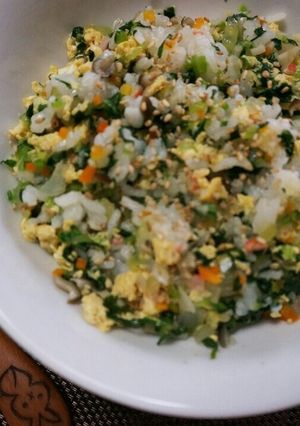 幼児食♪小松菜とカニカマの中華風混ぜご飯-レシピのメイン写真