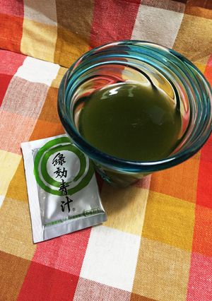 青汁の味に飽きたら他の物で割ってみよう！-レシピのメイン写真