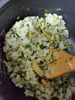 簡単!大根の葉っぱご飯-レシピのメイン写真