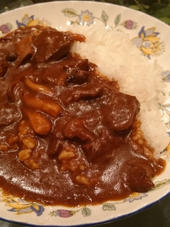 絶品!我が家の牛すじキノコカレー-レシピのメイン写真