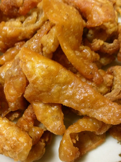 鶏皮チップスと鶏油(チーユ)-レシピのメイン写真