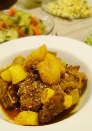 スパイスから作る骨付きマトンカレー-レシピのメイン写真