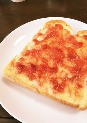 甘じょっぱ♡梅ハチミツトースト-レシピのメイン写真