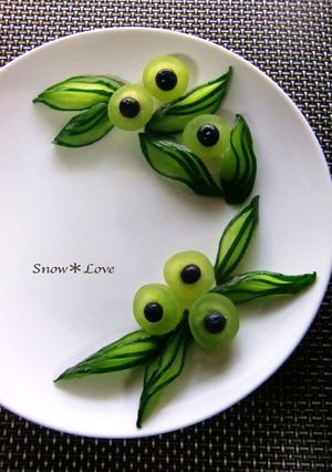 飾り切り♠きゅうりで作る葉っぱ♠です。-レシピのメイン写真