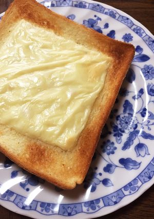 超簡単☆塩チーズトースト-レシピのメイン写真