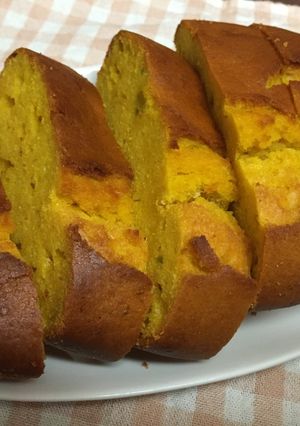 しっとり美味しいかぼちゃパウンドケーキ♪-レシピのメイン写真