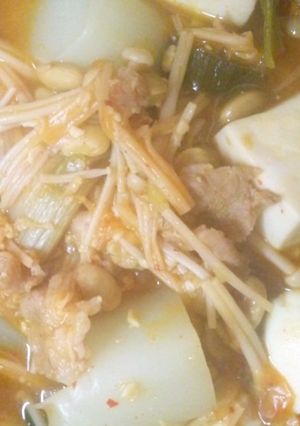 シンプルな豚キムチ納豆チゲ-レシピのメイン写真