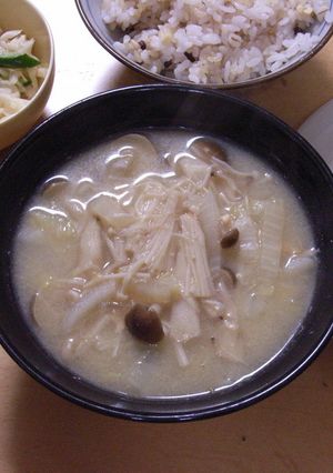 身体が温まる！きのこ汁-レシピのメイン写真