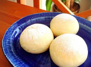 初心者向け！手ごねで♡基本の白パン-レシピのメイン写真