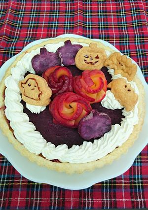 ハロウィン♪紫いもと林檎のタルトパイ-レシピのメイン写真