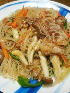野菜いっぱい♪焼きビーフン-レシピのメイン写真