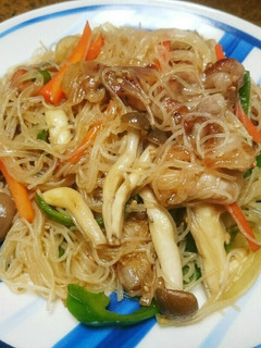 野菜いっぱい♪焼きビーフン-レシピのメイン写真