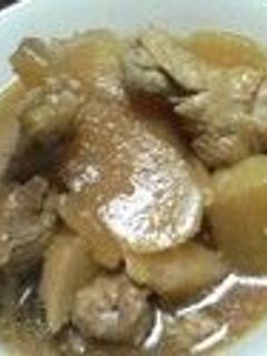 簡単!鶏手羽元と大根の炒め煮-レシピのメイン写真