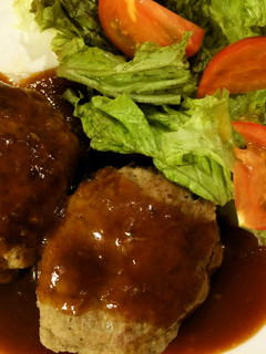 手作りの美味しいハンバーグ-レシピのメイン写真