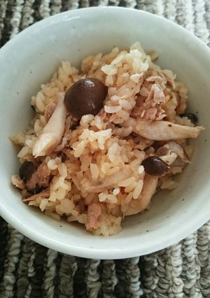 ツナとしめじの炊き込みご飯-レシピのメイン写真