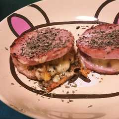รูปของ ハムチーズステーキ