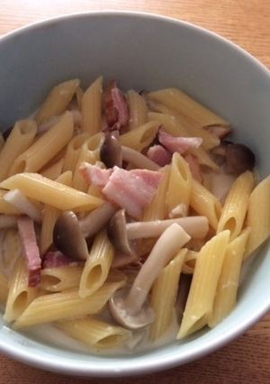 シメジとベーコンのワンポットパスタ-レシピのメイン写真