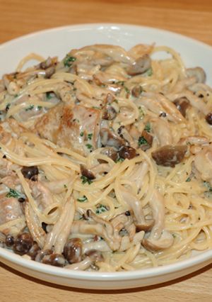 【男の自炊】鶏と茸のクリームパスタ-レシピのメイン写真