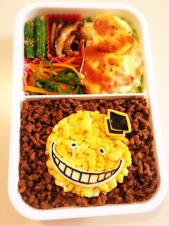 そぼろと卵で殺せんせー弁当♡キャラ弁♡-レシピのメイン写真