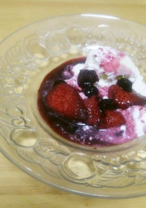 ベリー♡生クリームdeアイスクリーム-レシピのメイン写真
