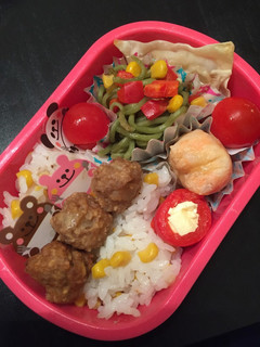1才5ヶ月お弁当:パプリカチーズ-レシピのメイン写真