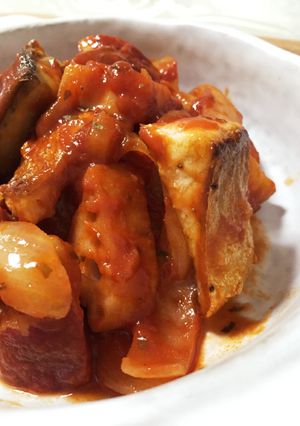 トマトジュースで作るサバと根菜のトマト煮-レシピのメイン写真