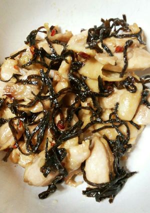鶏肉と塩昆布のペペロンチーノ風炒め-レシピのメイン写真