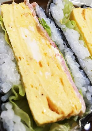 厚切りエッグベーコンおにぎらず-レシピのメイン写真