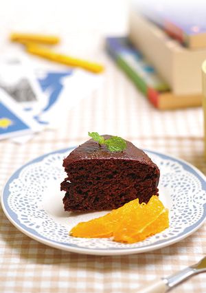 〈11月〉おからチョコケーキオレンジ添え-レシピのメイン写真