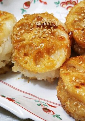 蓮根挟みの焼おにぎり☆-レシピのメイン写真