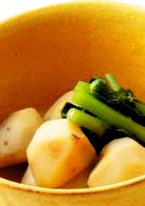 里芋と春菊の煮物-レシピのメイン写真