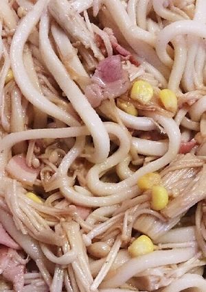 えのき＆ベーコンのバター醤油焼きうどん-レシピのメイン写真