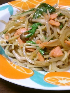鮭香るしょうゆで水菜のバター醤油パスタ-レシピのメイン写真