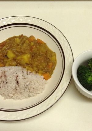 挽肉とサイコロ野菜のカレー-レシピのメイン写真