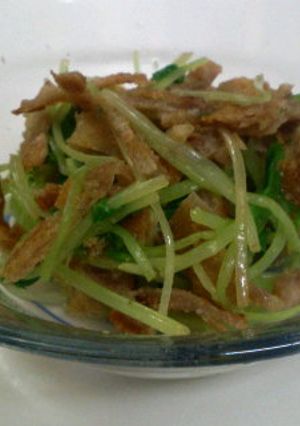鶏皮とみつばの和え物-レシピのメイン写真
