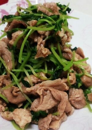 風邪予防★簡単★豆苗と豚肉炒め-レシピのメイン写真