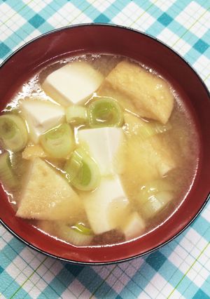 豆腐と厚揚げのコラボ味噌汁-レシピのメイン写真
