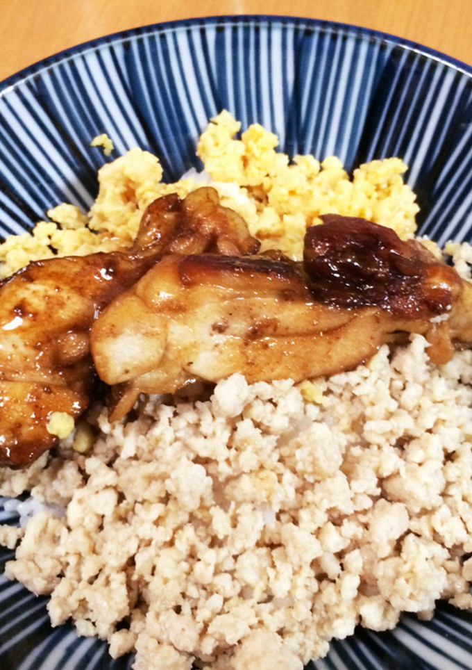 鳥照り焼き と そぼろ の三色丼-レシピのメイン写真