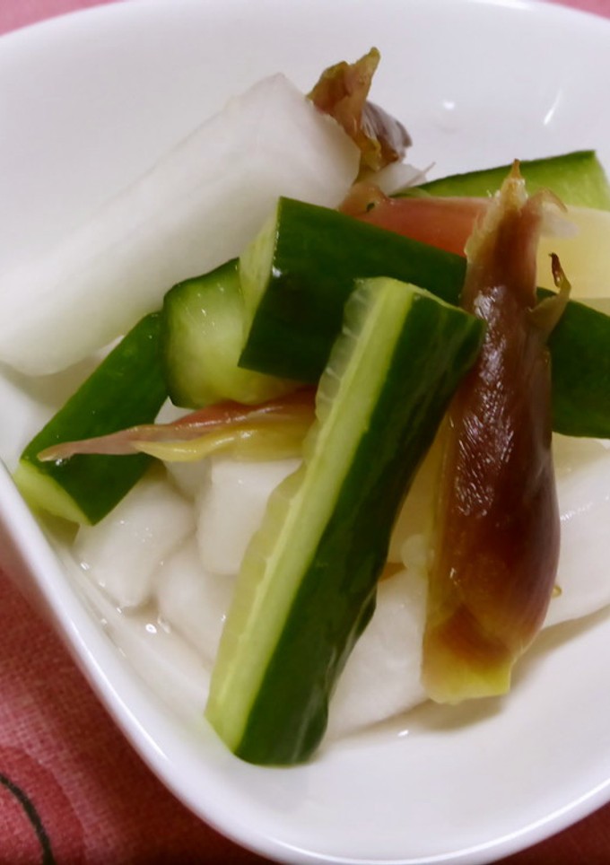 簡単ヘルシー♪みょうがと野菜の甘酢漬け。-レシピのメイン写真