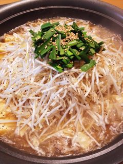 簡単&美味しくて野菜たっぷりの豚もやし鍋-レシピのメイン写真