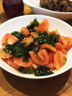 簡単☆トマトとわかめの和え物☆中華サラダ-レシピのメイン写真