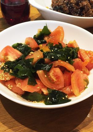 簡単☆トマトとわかめの和え物☆中華サラダ-レシピのメイン写真