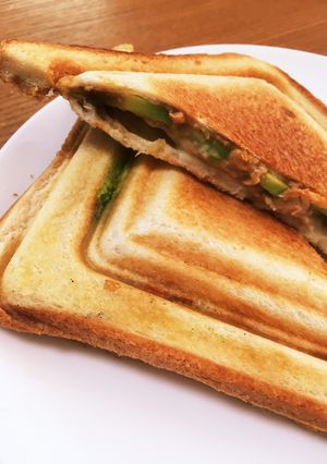 朝食に♡アボカドツナホットサンド-レシピのメイン写真