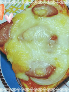 超簡単!なんちゃってピザトースト♪-レシピのメイン写真