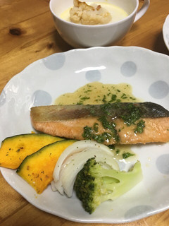 鮭のムニエル塩レモンソースかけ♪-レシピのメイン写真