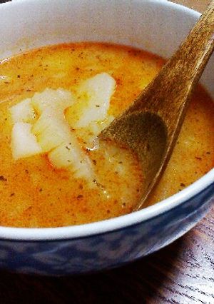 ハンガリー料理♪♪ポテトとセロリのスープ-レシピのメイン写真