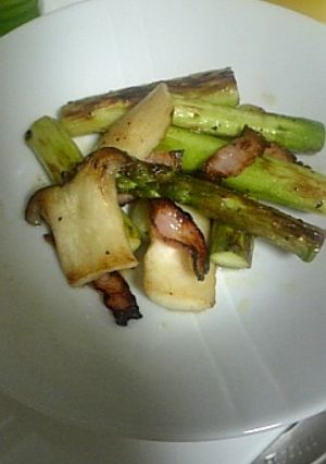 旨味がジュワー！アスパラ焼き！！-レシピのメイン写真