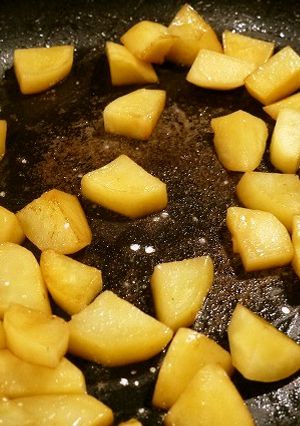 簡単安い旨い☆ガーリックバター醤油ポテト-レシピのメイン写真