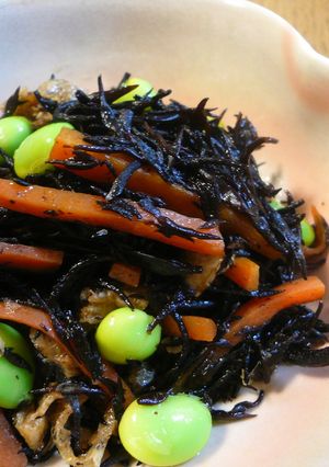 定番おふくろの味☆ひじきの煮物-レシピのメイン写真